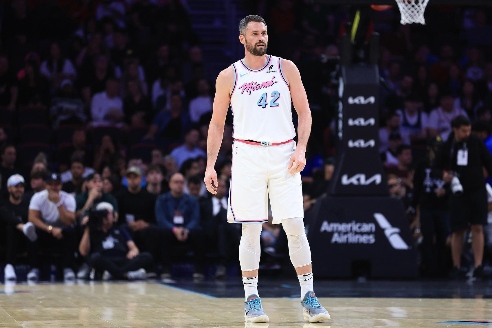 现役驰骋16+赛季老将詹炮逾20载 三少领风骚 姚明队友仍坚守