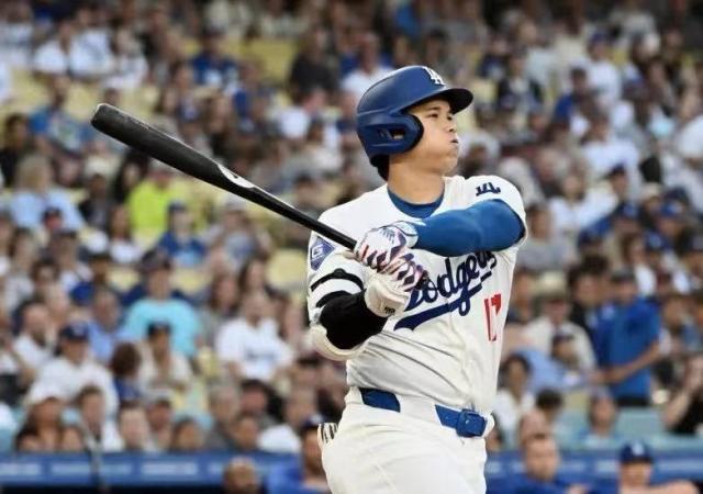 开云官网-【早报】拜仁药厂双雄言和！英超乱斗，巴萨首败！