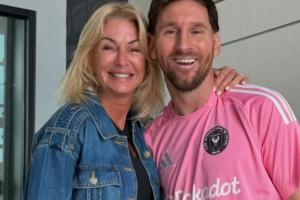 老梅吃瓜记者：梅西闲聊时不谈足球，他追着我问旺达的八卦