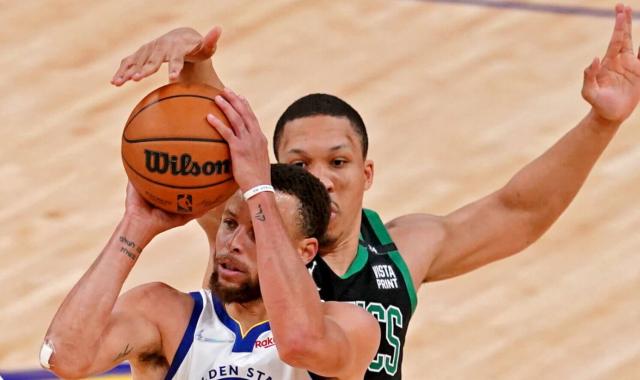 开云官网-有意与绿军达成续约 总冠军是格威生涯唯一目标