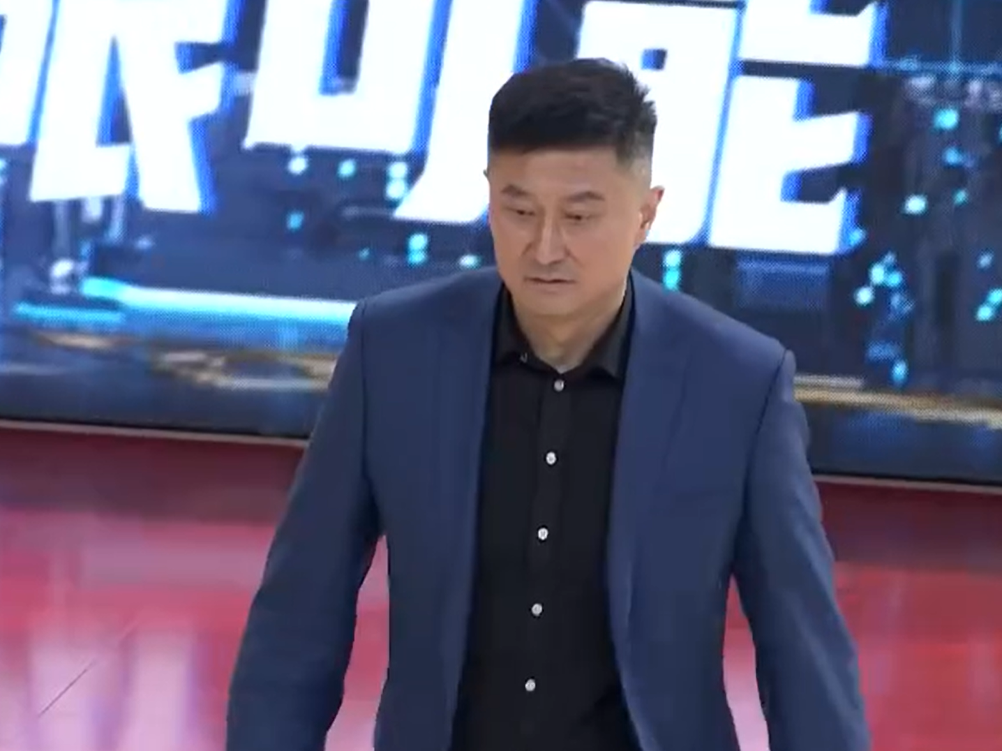 开云官网-3次输上海！广东队暴露三大隐患，杜锋也是很无奈