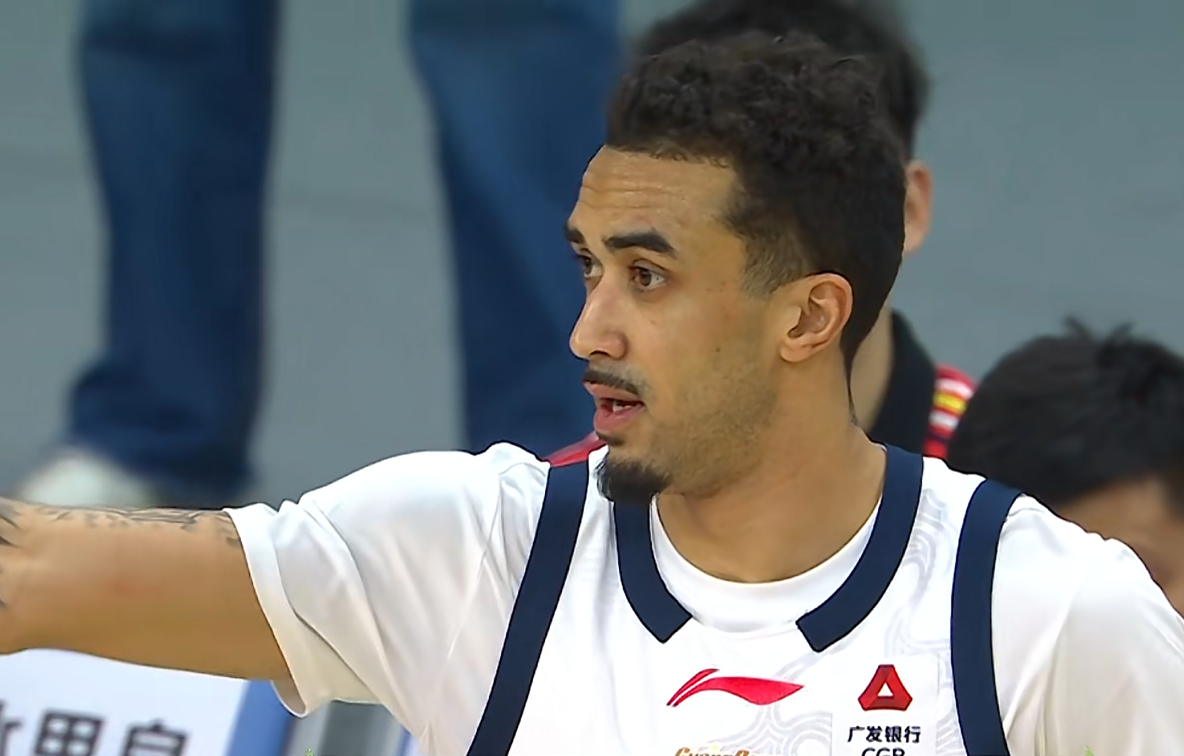开云官网-3次输上海！广东队暴露三大隐患，杜锋也是很无奈