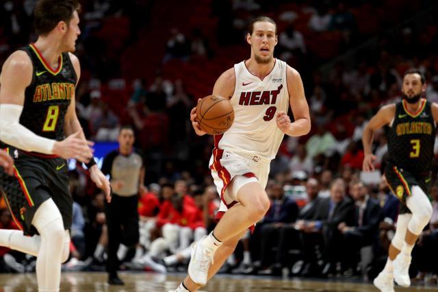 开云下载-【3.19流言汇总】火箭索要勇士怀斯曼 洛里将留队