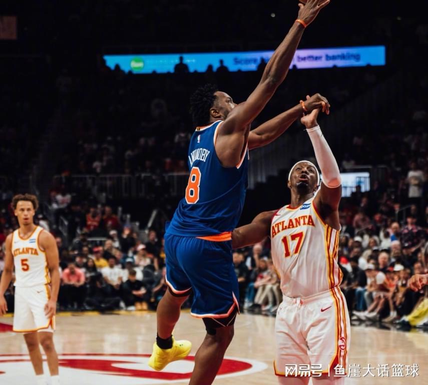 开云APP-尼克斯大胜！布伦森19分6失误，唐斯20+10创纪录，勇士弃将大拉胯