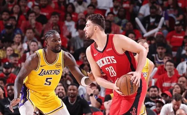 首轮G3打完诞生2组3-0，1组3-1！2支伪强队出现，4队最有冠军相