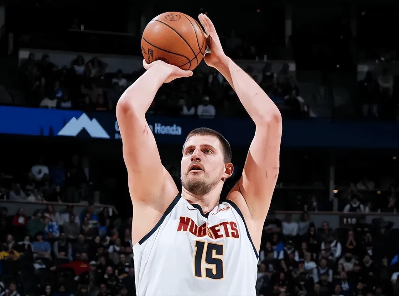 kaiyun.com-末节6中0+2致命失误！大规模冲突遭驱逐！约基奇输球又输人